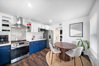 Modern 4BR Home with Yard Near Med Center and NRG - 1