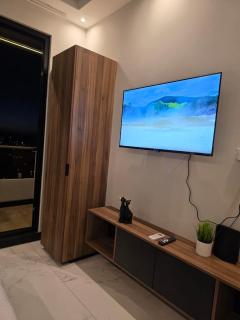 Balcon piso 17 - Escritorio - Piscina - Gym - 3