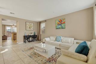 4BR Avondale Home Near Phoenix Raceway, Camelback Ranch and State Farm Stadium - 2