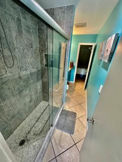 Red Hook Retreat with Stunning Ocean Views - 8