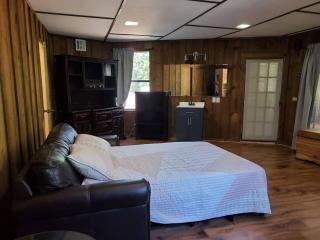 Large 3 bedroom Estate Pool - 7