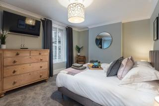 Glanrhyd Townhouse in Central Dolgellau with Parking and Bike Storage - 2