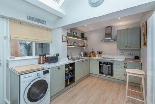Glanrhyd Townhouse in Central Dolgellau with Parking and Bike Storage - 5