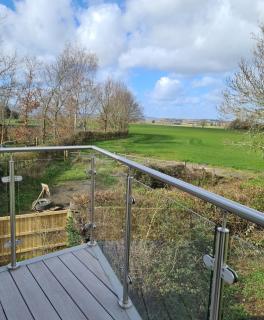 Spacious Luxury 1 bed house parking dogs welcome - 1