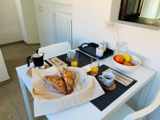Casa Vicolo Fiori, quiet location very close to the lake - 3