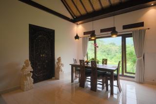 Green Hill Bungalows - 1