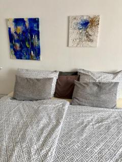 Lichtdurchflutete große Wohnung - Schwelm - 7