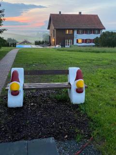 Die Kuh ist Dein Nachbar - 0