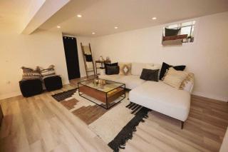 Stylish 3BR Home with Office Deck & Parking - 4