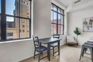 Dwntn~Walk to Progressive~Gym~Dogs OK~Sleeps 4 - 2