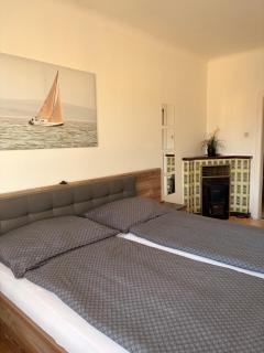 Zum Breyer BNB City Apartment - 1