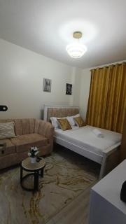 Yvonne Coozy Homes - 3