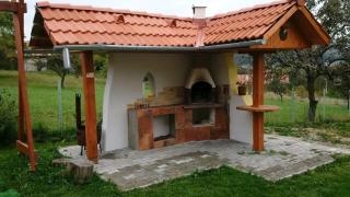 Chata Kašná Hôrka v blízkosti jazera Tajch, Nová Baňa - 3