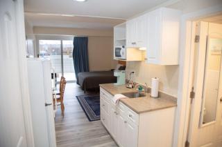 Courtyard Resort - 6