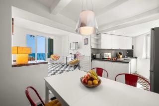 Villa Capodanna, au coeur de la vieille ville, maison de village avec magnifique vue sur la mer - Menton - 6