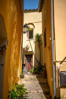 Villa Capodanna, au coeur de la vieille ville, maison de village avec magnifique vue sur la mer - Menton - 2