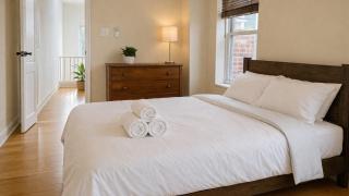 The Heights Haven, Spacious 6 Bedrooms Townhouse with Patio - 4