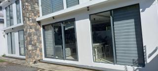 Hyluxe Residence - 9