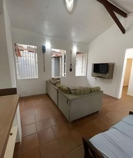 Casa Espaçosa a 150m da Praia das Toninhas - 6