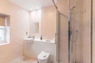 The best 2 bedroom Cardiff City Centre Apartment - 8