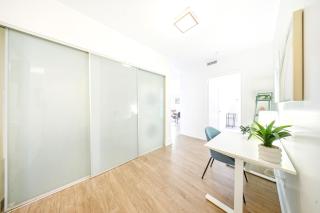 1,100 Sqft! - 2 bedroom with Views - CN Tower MTCC - 9