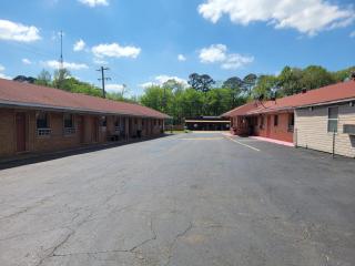 Relax Inn Daingerfield Near Mount Pleasant TX - 5