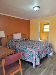 Relax Inn Daingerfield Near Mount Pleasant TX - 4