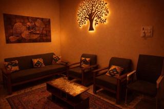 The Comfort Crest - Home Stay 2 Bedroom Family Suite with Living room - 8