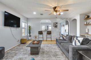 Peaceful Home with Yard 10 Mi to Sugar Land Sq - 6