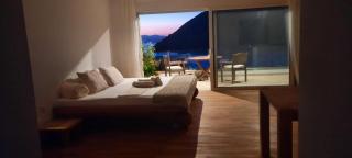 Magical Sea View Suite - 5