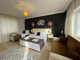 Luxury Private Pool Villa-5 min to Land Of Legends - 6