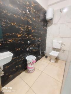 Shiv palace guest House - 6