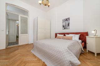 Quiet apartment in the Old Town - 5