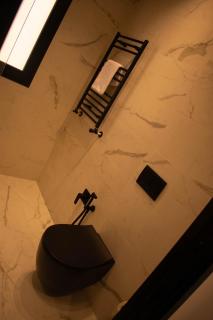 Modern 2BR with Pool & Gym -Near la Marsa - Tunis - 3