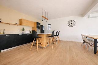 Villa Marea Private Pool Family Villa in Grand Baie with Garden, BBQ & Parking - 4