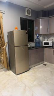 Luxury Studio APT SelfCheckin Starlight Bahria Lahore - 2