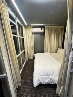 Luxury Studio APT SelfCheckin Starlight Bahria Lahore - 1