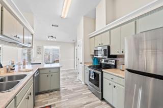 Sunshine Court - 3