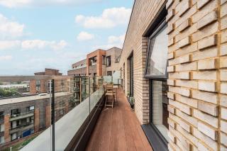 Oasis Step Free 2 Bed 2 Bath with Sunrise view - 3