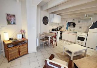 Maison de village cosy, classée 3 étoiles, BRAM 11 - 8