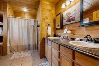 Lost Indian Hideaway - 2