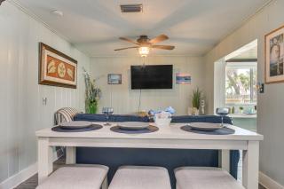 Near Beach & Corey Ave! Walkable Snowbird Escape - 1