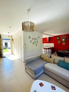 La Belle Asnelles Beachside Garden House - 6