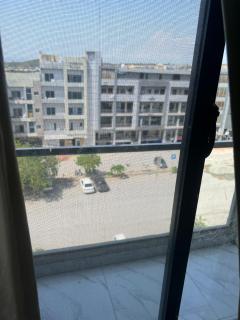 One Bed Apartment Furnished Flat Family Building Bahria Town Phase 7 - 5