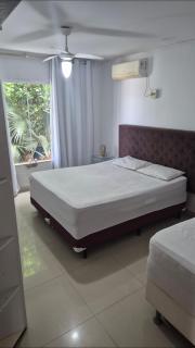 Casa em Cabo Frio com piscina privativa, até 10 pessoas - 1