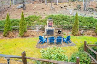 Mountain-View Hideaway - 9