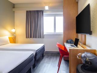 Ibis Milano Centro - Milan - 6