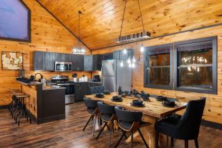 Amazing Holiday Chalet Robejj - 5