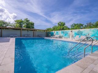 Trupial - The green flamingo - 7