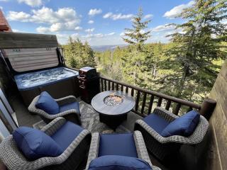 Ski InOut Loggers 16 - Private Hot Tub, 3 Kings, PS5, 85" TV, RecGear Rms - 0